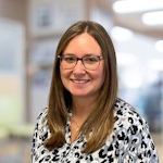 Denies Both, Karriereberater